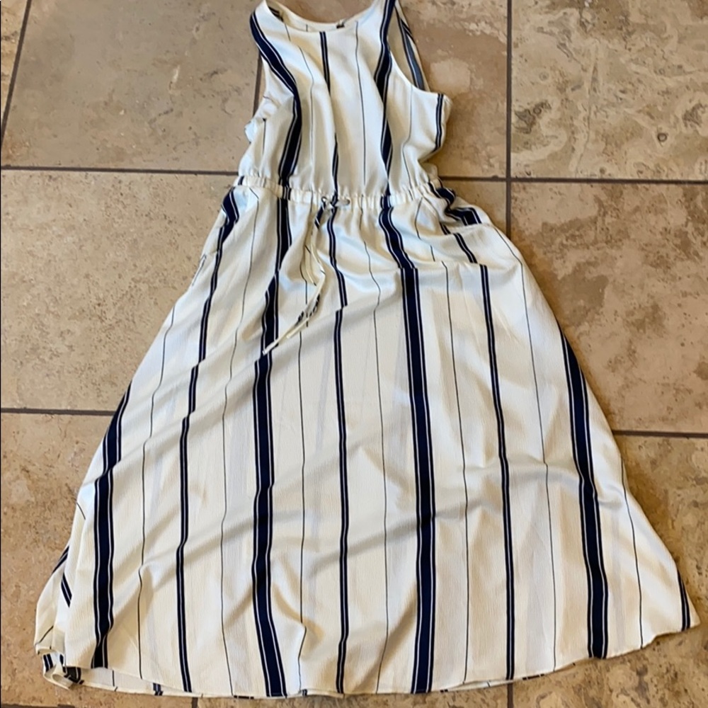 Lou and Grey Breezy Summer Dress
